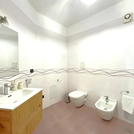 Aura Apart-hotel 4*