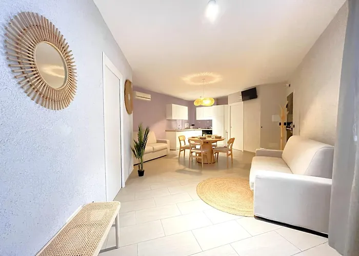 Aura 4* Неаполь