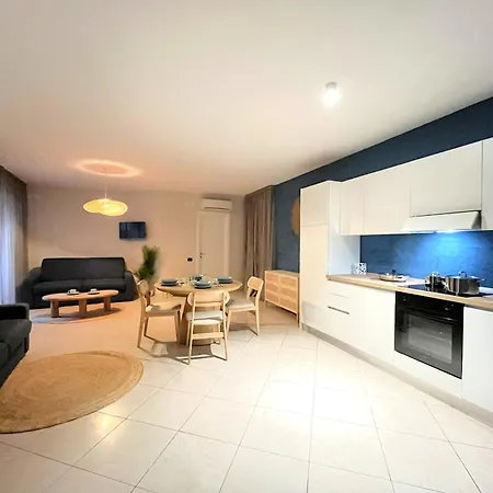Apartahotel Aura